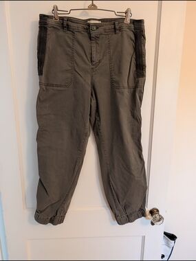 Anthropologie Women's Olive Jogger Pants